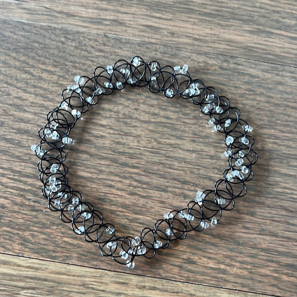 90’s Stretchy Beaded Choker